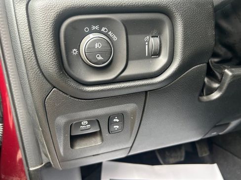 Used 2023 RAM 1500 Big Horn image 22
