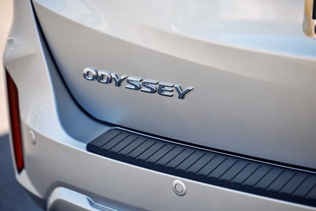 New 2027 Honda Odyssey Touring image 12