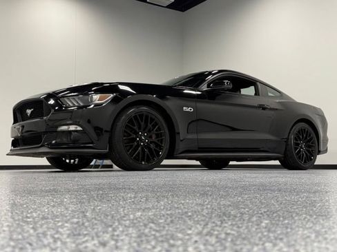 Used 2015 Ford Mustang GT Premium w/ GT Performance Package RWD image 5