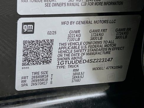 Used 2025 GMC Sierra 1500 SLT image 31