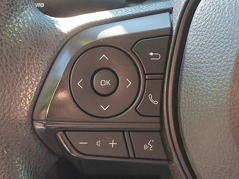 Used 2024 Toyota Corolla LE FWD image 21