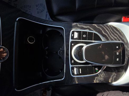 Used 2016 Mercedes-Benz C 300 Sedan image 31