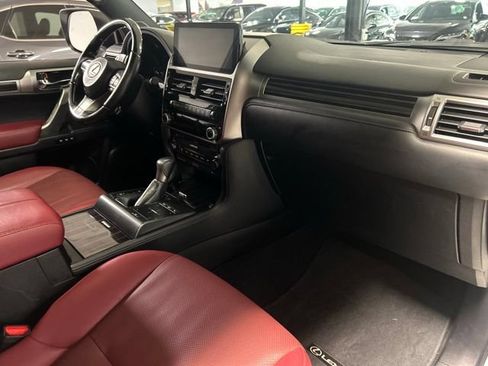 Certified 2023 Lexus GX 460 Premium AWD/4WD image 34