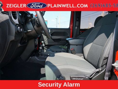 Used 2024 Jeep Wrangler Sport AWD/4WD image 11