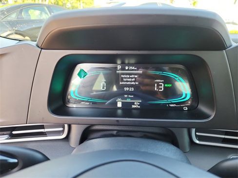 New 2025 Hyundai Elantra Blue image 25