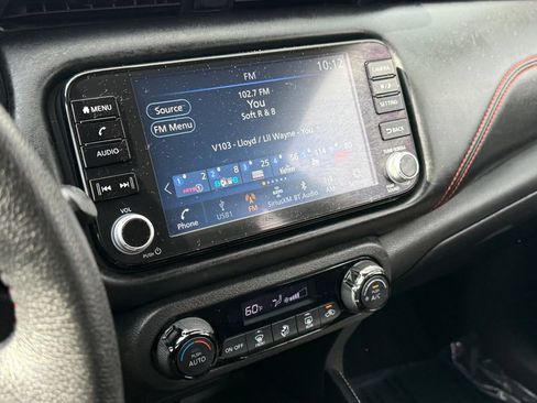 Used 2024 Nissan Kicks SR FWD image 32