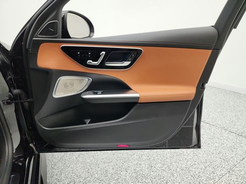 Used 2024 Mercedes-Benz C 300 Sedan image 20
