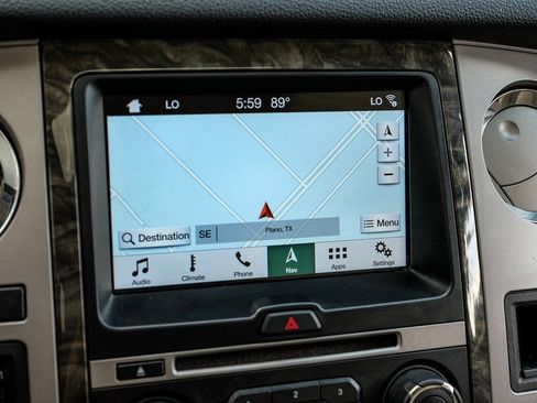 Used 2017 Ford Expedition Limited w/ Equipment Group 301A RWD image 22