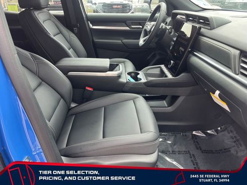 New 2026 GMC Terrain Elevation w/ Elevation Premium Package FWD image 19