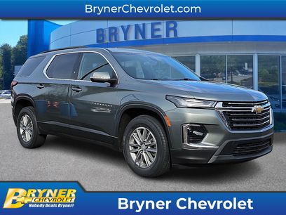 Used 2023 Chevrolet Traverse LT