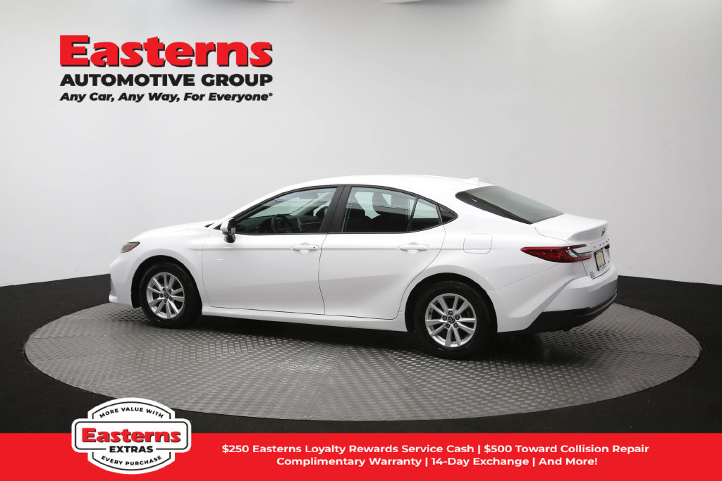 Used 2025 Toyota Camry LE FWD image 62