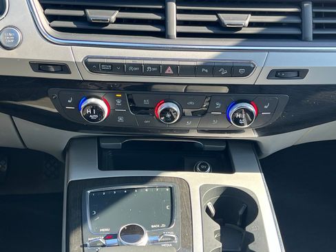 Used 2019 Audi Q7 2.0T Premium Plus w/ Premium Plus Package image 39