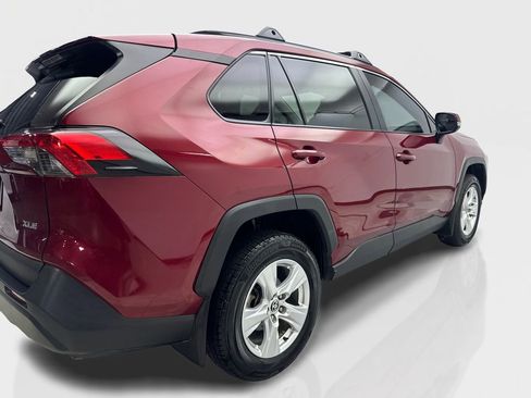 Used 2021 Toyota RAV4 XLE image 13