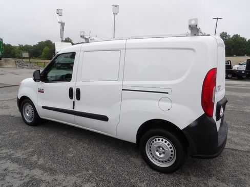 Used 2021 RAM ProMaster City Tradesman image 4