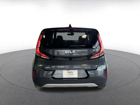 Used 2025 Kia Soul LX w/ LX Technology Package image 15