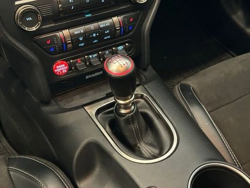 Used 2017 Ford Mustang Shelby GT350 image 35