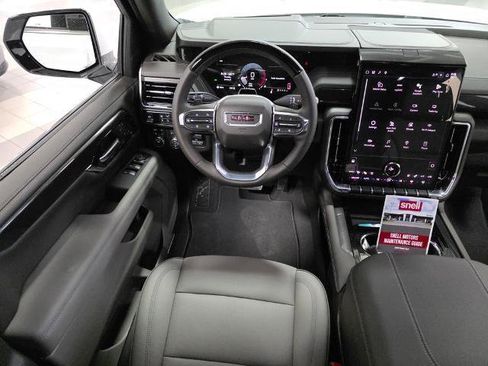 New 2026 GMC Yukon Elevation image 17