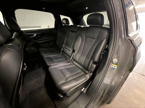Used 2019 Audi Q7 3.0T Premium Plus w/ Premium Plus Package AWD/4WD image 26