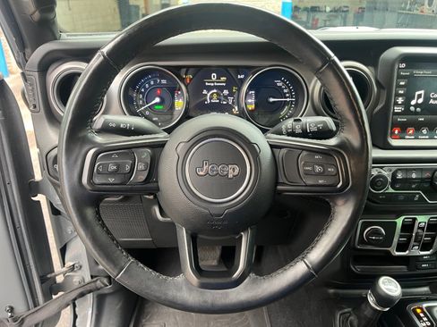 Used 2023 Jeep Wrangler Unlimited w/ Cold Weather Group AWD/4WD image 12