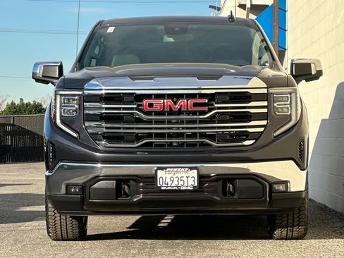 Certified 2023 GMC Sierra 1500 SLT w/ SLT Premium Package image 9