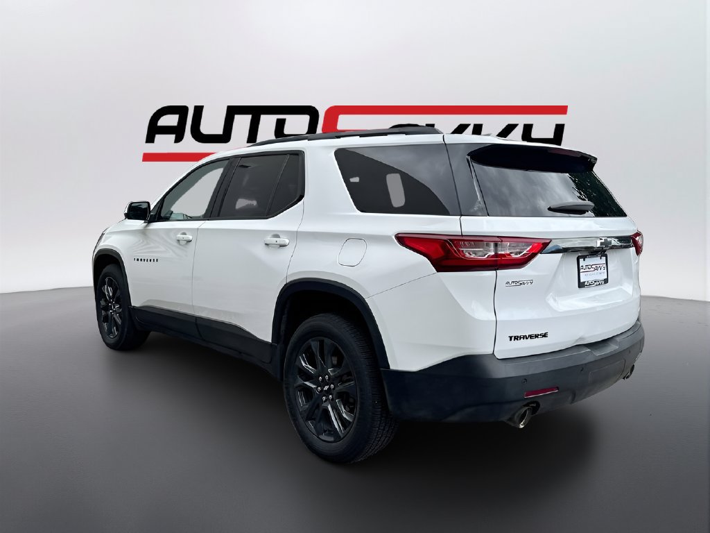Used 2021 Chevrolet Traverse RS FWD image 5