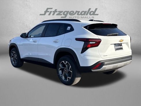 New 2026 Chevrolet Trax LT image 7