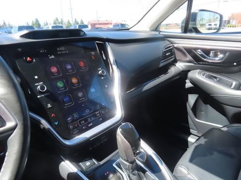 Used 2024 Subaru Outback Touring AWD/4WD image 40