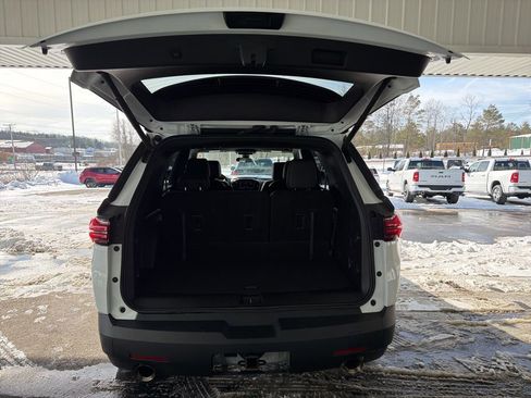 Used 2023 Chevrolet Traverse LT w/ LPO, Cargo Package image 9