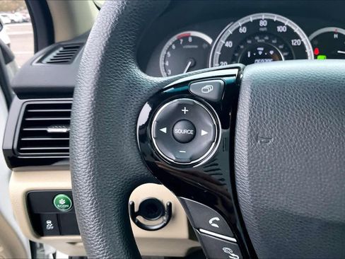 Used 2017 Honda Accord LX image 20