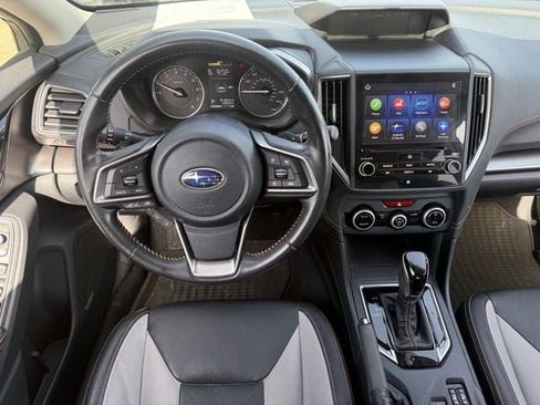 Used 2019 Subaru Crosstrek 2.0i Limited w/ Moonroof Package w/Navigation AWD/4WD image 10