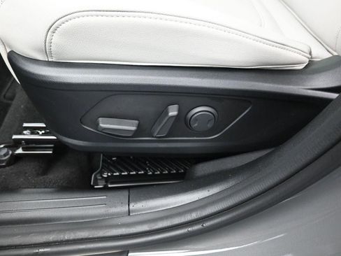 New 2026 Hyundai Tucson Limited image 30