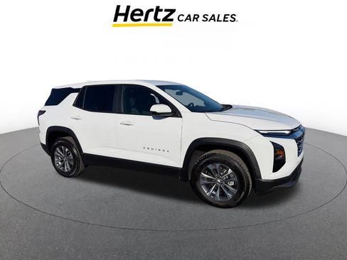 Used 2025 Chevrolet Equinox LT image 1