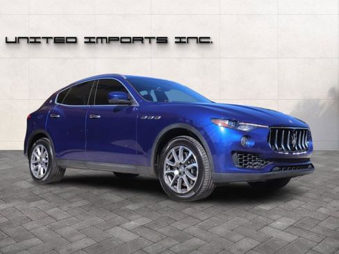 Used 2017 Maserati Levante S image 7