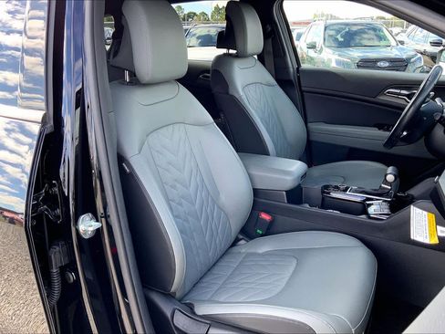 Used 2023 Kia Sportage X-Line w/ X-Line Premium Package image 8