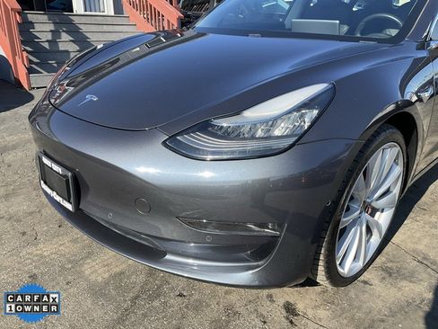 Used 2018 Tesla Model 3 Performance image 89