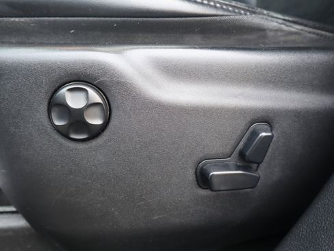 Used 2015 Jeep Grand Cherokee Altitude image 53