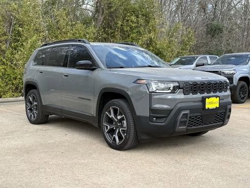 New 2026 Jeep Cherokee Overland image 2