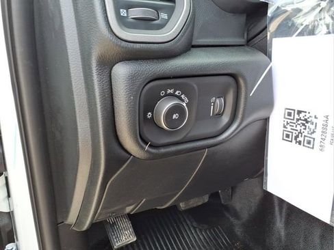 New 2026 RAM 3500 Tradesman AWD/4WD image 13