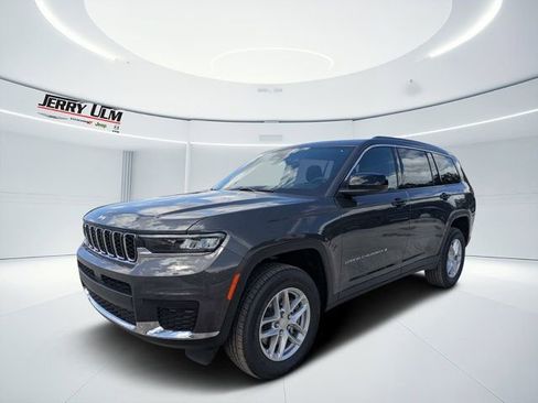 New 2026 Jeep Grand Cherokee L 2WD image 7