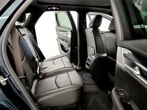 Used 2024 Cadillac XT5 Premium Luxury w/ Technology Package image 18