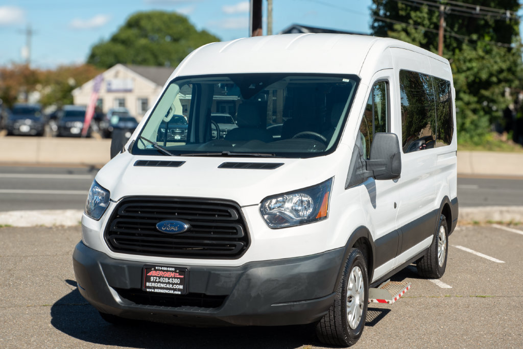 Used 2019 Ford Transit 150 XL RWD image 7