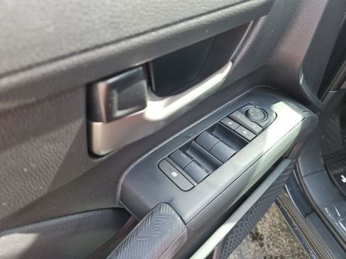 New 2025 Toyota Tacoma TRD Off-Road image 25