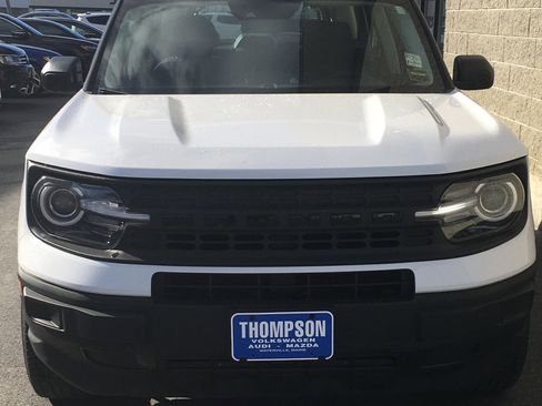 Used 2021 Ford Bronco Sport image 2