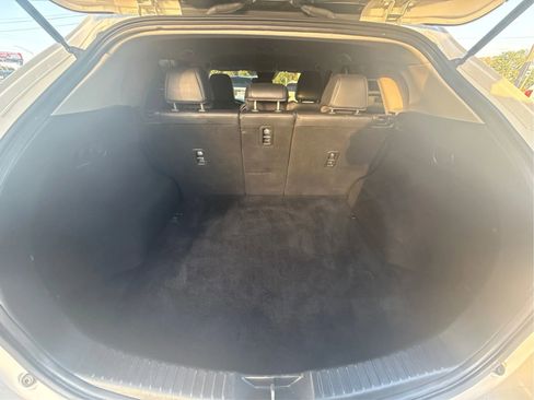 Used 2018 MAZDA CX-5 Touring image 24