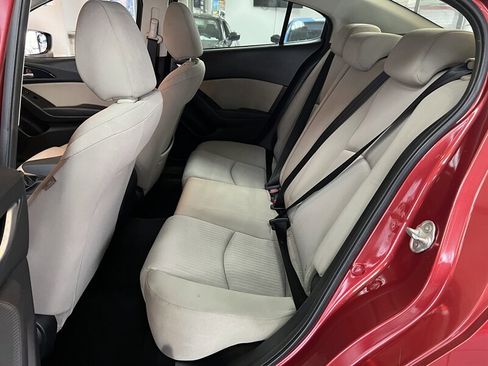 Used 2015 MAZDA MAZDA3 i Sport image 19