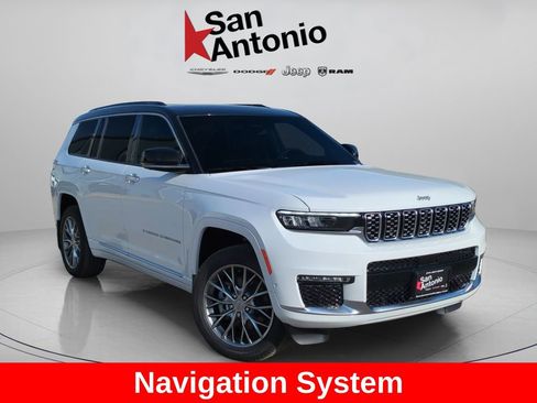 New 2025 Jeep Grand Cherokee L Summit w/ MOPAR Finishing Package AWD/4WD image 2
