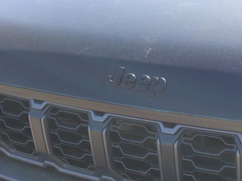 New 2026 Jeep Grand Cherokee Altitude AWD/4WD image 23