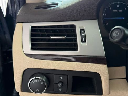 Used 2007 Cadillac Escalade AWD w/ Information Package image 31