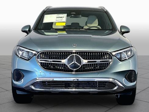 New 2026 Mercedes-Benz GLC 300 4MATIC image 2