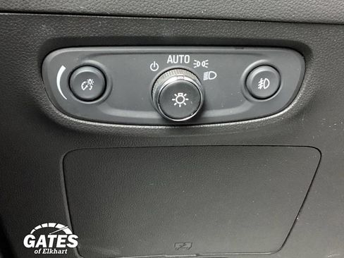 Used 2023 Buick Encore GX Preferred w/ Cold Weather Comfort Package FWD image 23